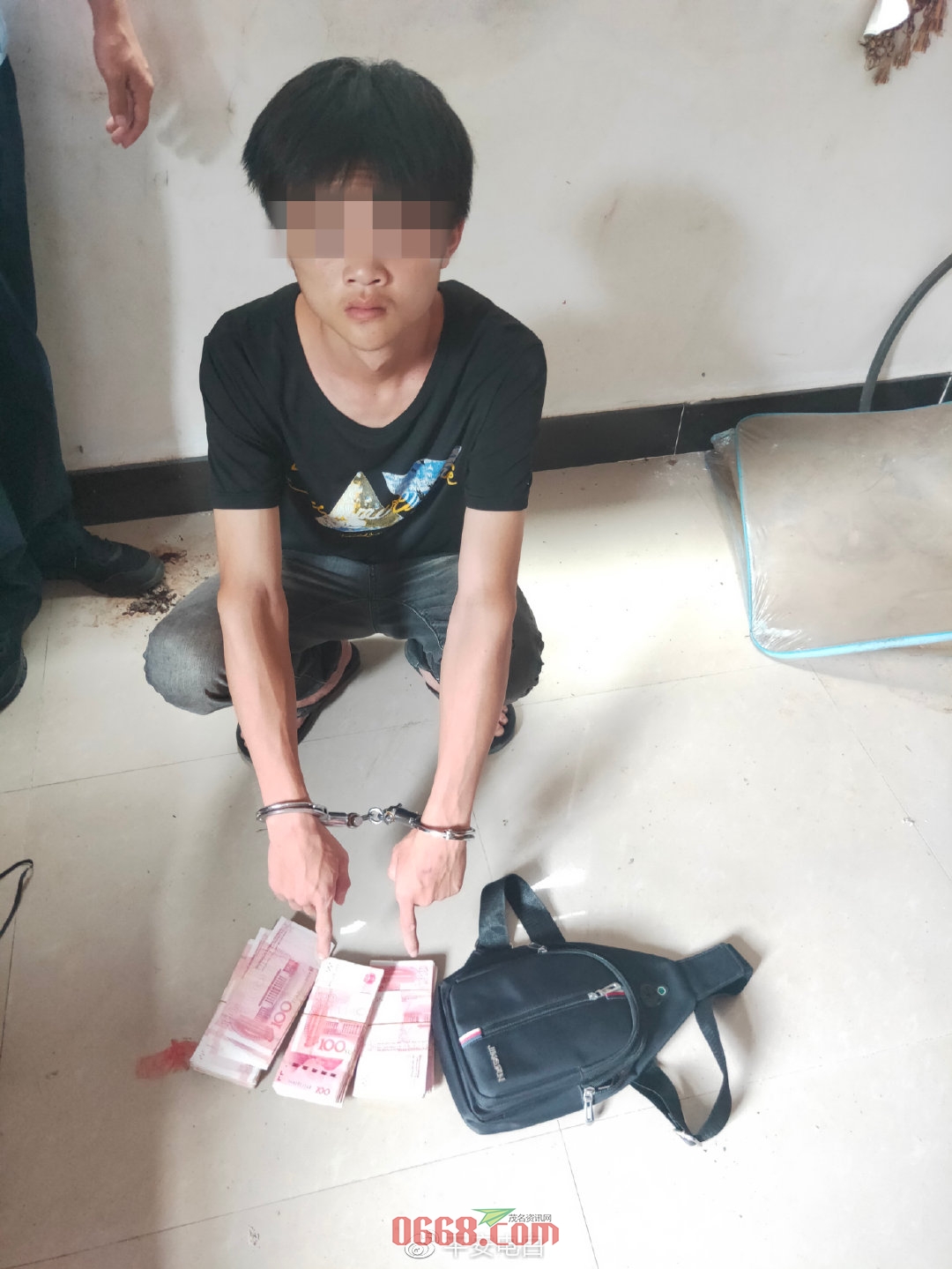 7cf0793cgy1ges41702xrj20u013zkjm.jpg